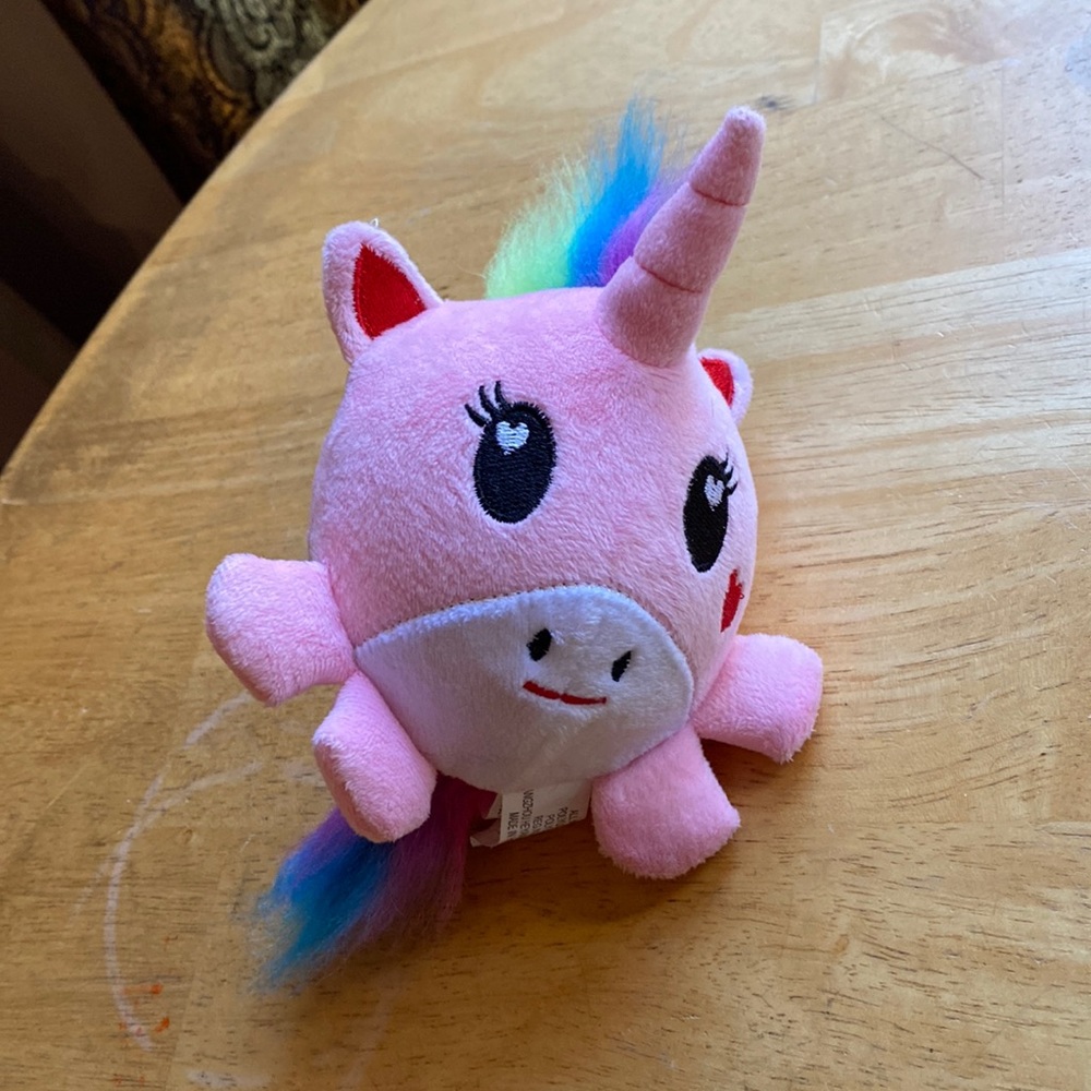 Hangzhou toy unicorn STUFFED ANIMAL 4” PLUSH in good condition